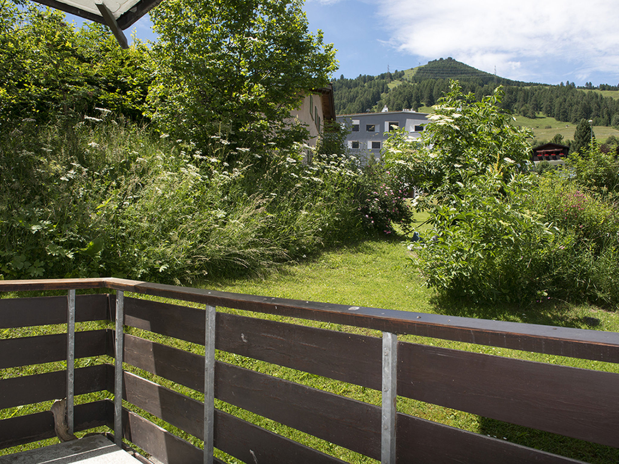 Foto 4 - Appartamento con 2 camere da letto a Scuol con vista sulle montagne