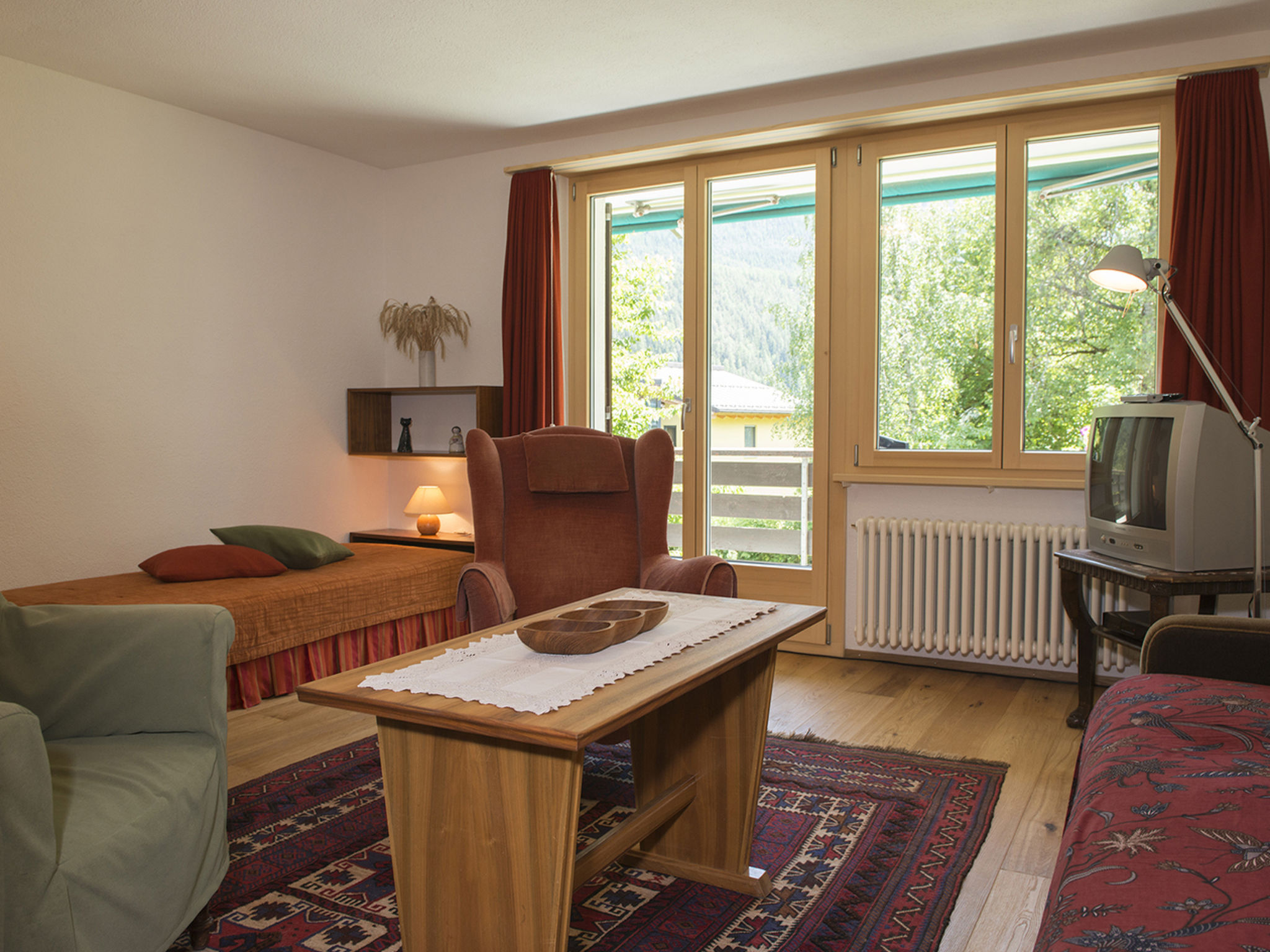 Photo 10 - 2 bedroom Apartment in Scuol with mountain view