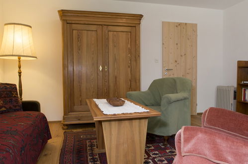 Foto 12 - Apartamento de 2 quartos em Scuol