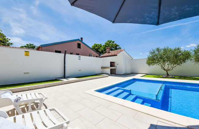Casa de 4 quartos em Benkovac com piscina privada e jardim - Foto 32