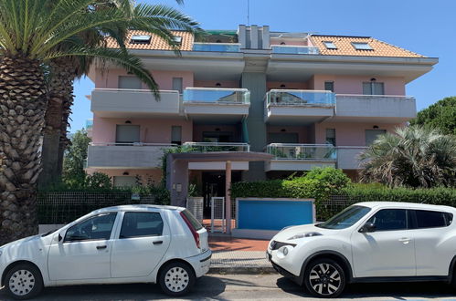 Foto 5 - Apartamento de 1 quarto em San Benedetto del Tronto com terraço e vistas do mar