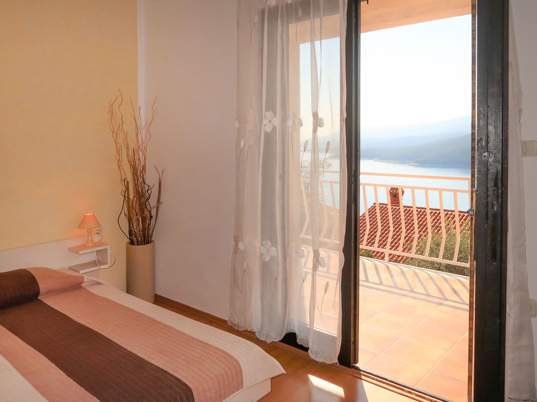 Foto 5 - Appartamento con 2 camere da letto a Labin con vista mare