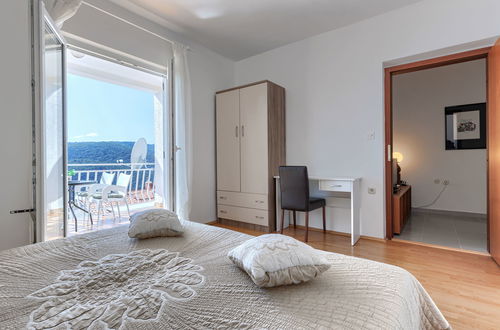 Foto 7 - Apartamento de 2 quartos em Labin