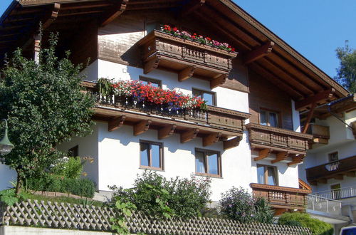 Foto 15 - Apartment mit 1 Schlafzimmer in Fügen mit garten