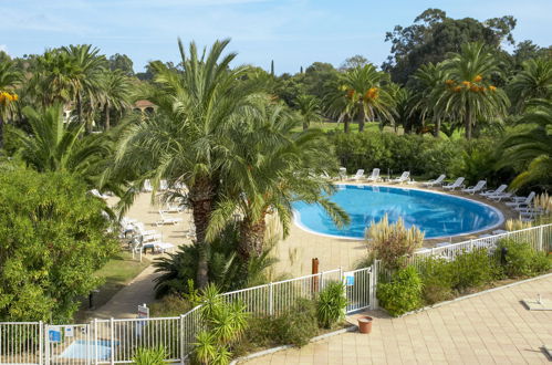 Foto 14 - Apartamento de 1 quarto em Grimaud com piscina e vistas do mar