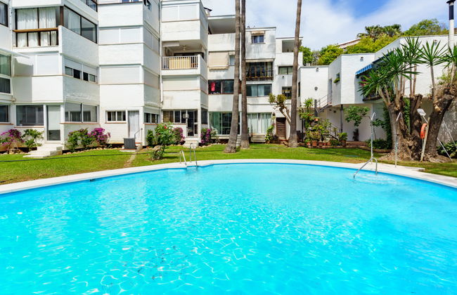 3 bedroom Apartment in Marbella with swimming pool and garden - Photo 23
