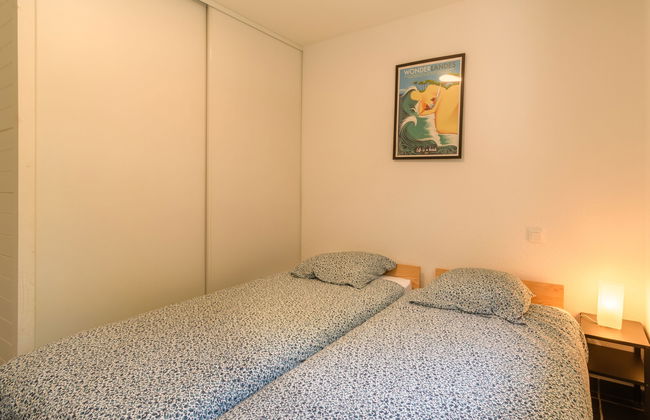Casa de 4 quartos em Saint-Julien-en-Born com jardim e terraço - Foto 11