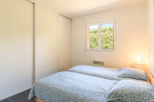 Foto 13 - Casa con 3 camere da letto a Saint-Julien-en-Born con terrazza e vista mare