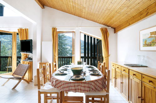 Foto 2 - Appartamento con 3 camere da letto a Saint-Gervais-les-Bains con vista sulle montagne