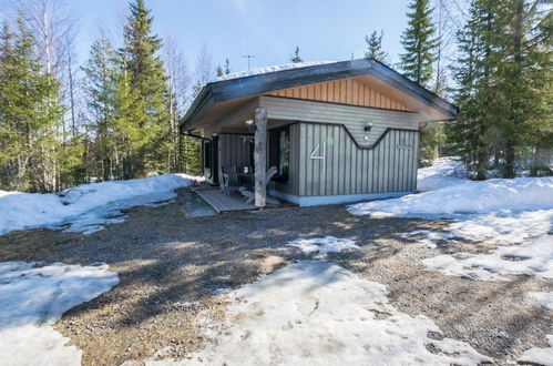 Foto 1 - Casa de 1 quarto em Kuusamo com sauna e vista para a montanha