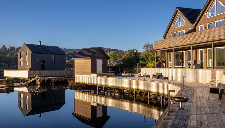 Photo 1 - Maison de 5 chambres à Bømlo avec jardin et terrasse