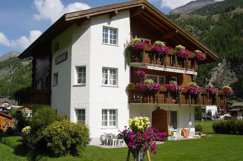 Photo 2 - 1 bedroom Apartment in Saas-Grund with garden