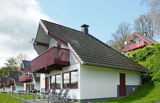 Casa de 4 quartos em Kirchheim com jardim e terraço - Foto 1