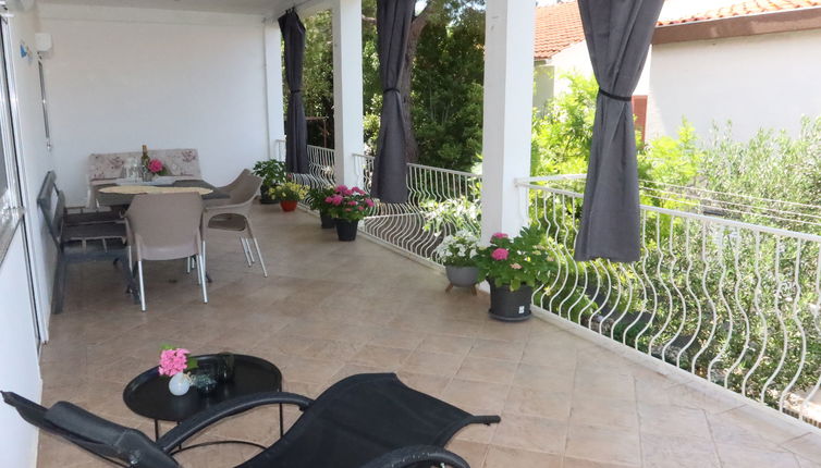 Photo 1 - 3 bedroom House in Jasenice with garden