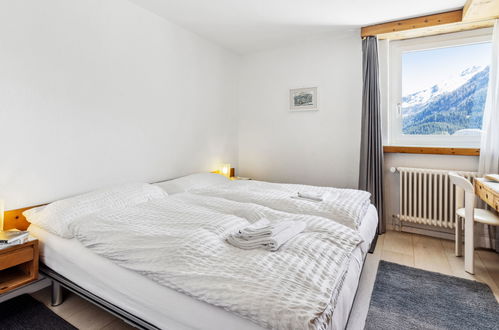 Foto 15 - Appartamento con 1 camera da letto a Davos con piscina e sauna