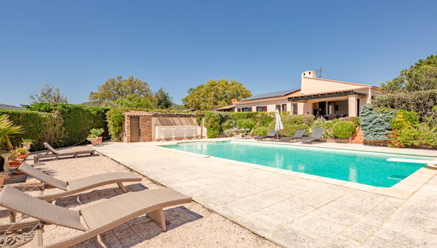 Casa de 4 quartos em Grimaud com piscina privada e jardim - Foto 2