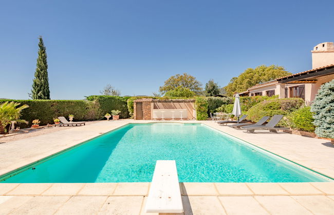 Casa de 4 quartos em Grimaud com piscina privada e jardim - Foto 1
