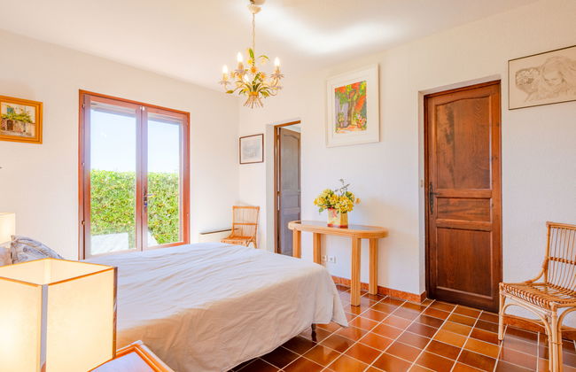 Casa de 4 quartos em Grimaud com piscina privada e jardim - Foto 13