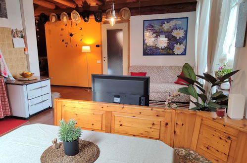 Photo 9 - 2 bedroom Apartment in Mergozzo with mountain view