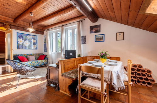 Foto 5 - Apartment mit 3 Schlafzimmern in Mergozzo mit garten