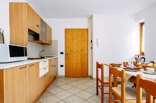 Photo 3 - 3 bedroom Apartment in Caldes with swimming pool and garden