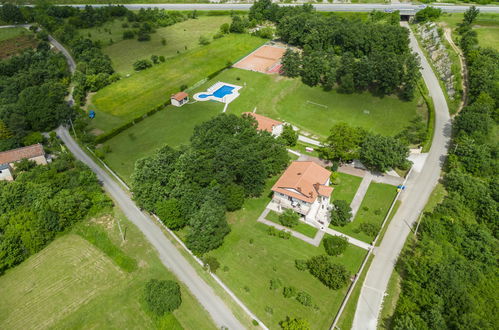 Photo 2 - Appartement de 3 chambres à Žminj avec piscine et jardin