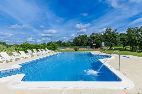 Photo 47 - Appartement de 3 chambres à Žminj avec piscine et jardin