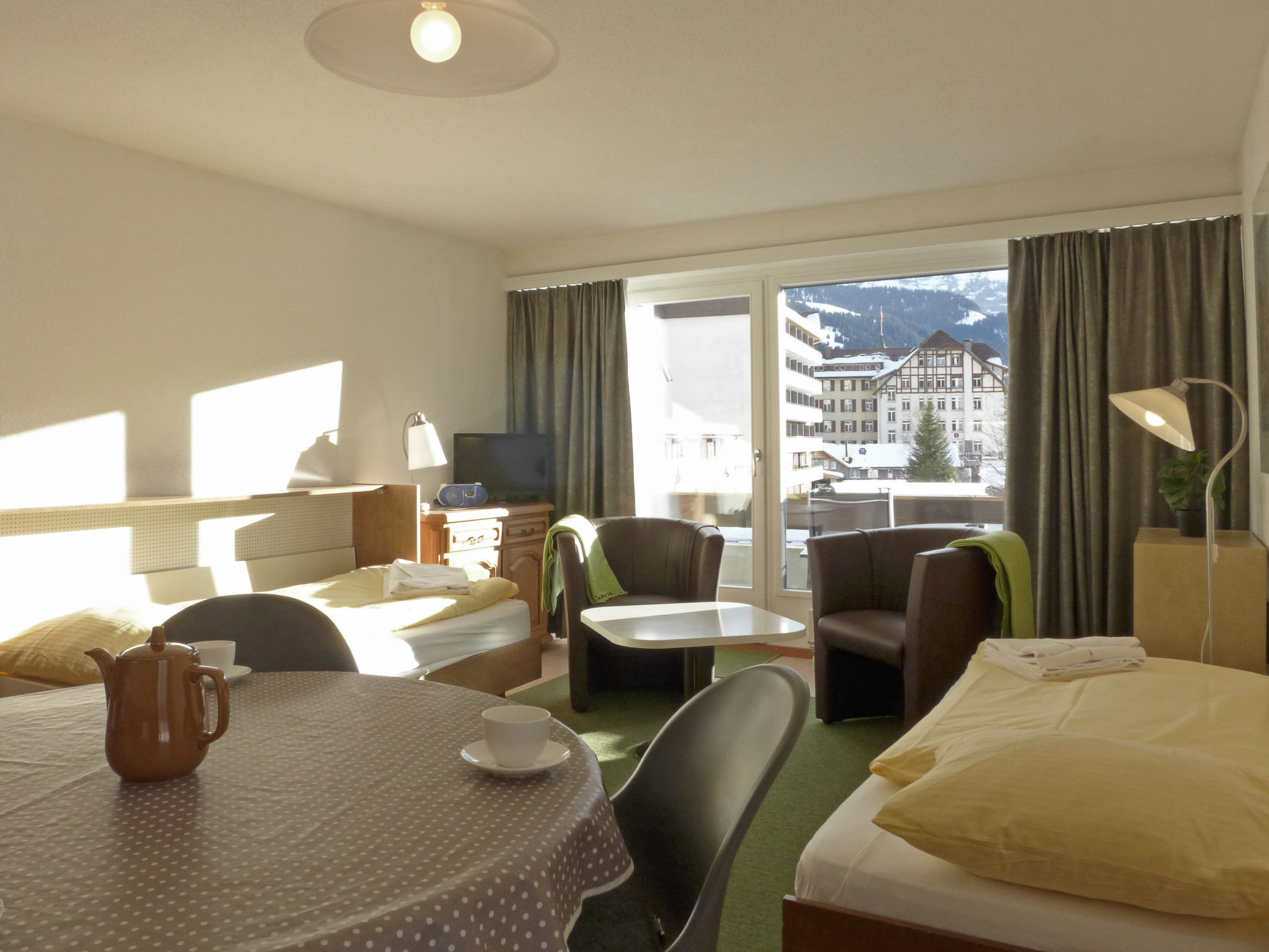 Foto 2 - Apartamento de 1 quarto em Lauterbrunnen com vista para a montanha