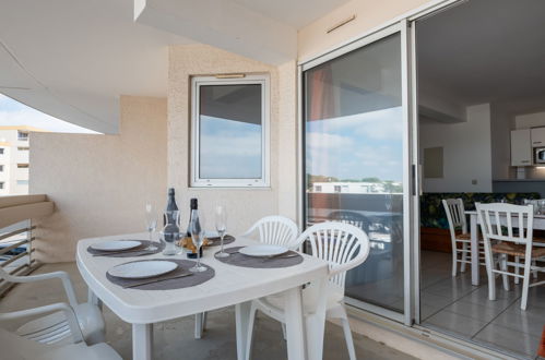 Photo 17 - 2 bedroom Apartment in Canet-en-Roussillon with swimming pool and terrace