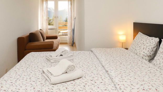 Apartamento de 2 quartos em Crans-Montana com piscina e terraço - Foto 4