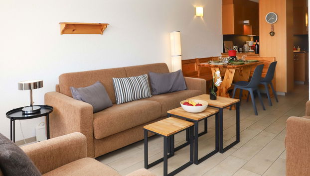Apartamento de 2 quartos em Crans-Montana com piscina e terraço - Foto 2