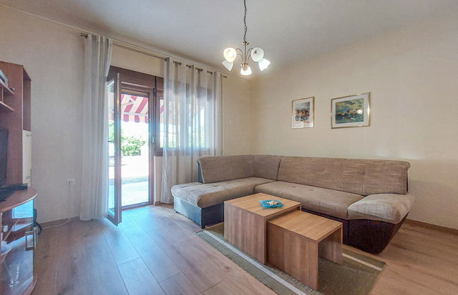 Apartamento de 3 quartos em Punat com jardim e terraço - Foto 12
