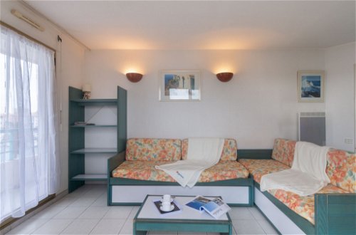 Foto 8 - Apartamento de 1 quarto em Fréjus com piscina e vistas do mar