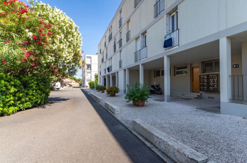 Foto 19 - Apartamento de 1 habitación en Le Lavandou con vistas al mar