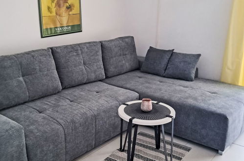 Foto 6 - Apartamento de 1 quarto em Novigrad com piscina e jardim