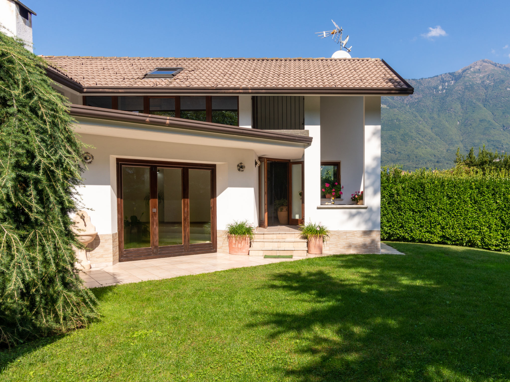 Foto 35 - Casa de 3 quartos em Delebio com piscina privada e jardim