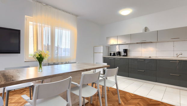 Appartamento con 5 camere da letto a Umag con piscina e giardino - Foto 5