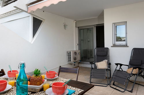 Photo 9 - 1 bedroom Apartment in La Grande-Motte with swimming pool and garden