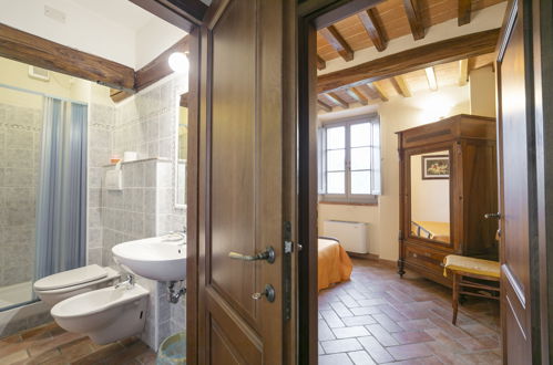 Foto 61 - Casa de 10 quartos em Cortona com piscina privada e jardim