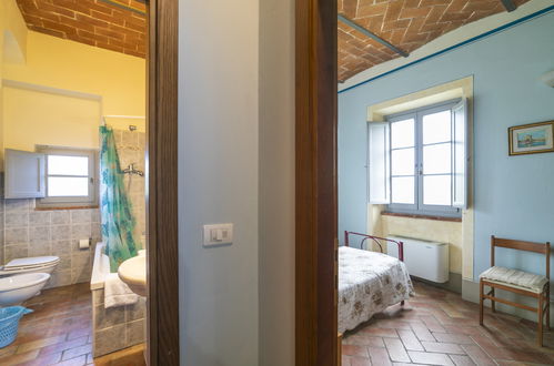 Foto 56 - Casa de 10 quartos em Cortona com piscina privada e jardim