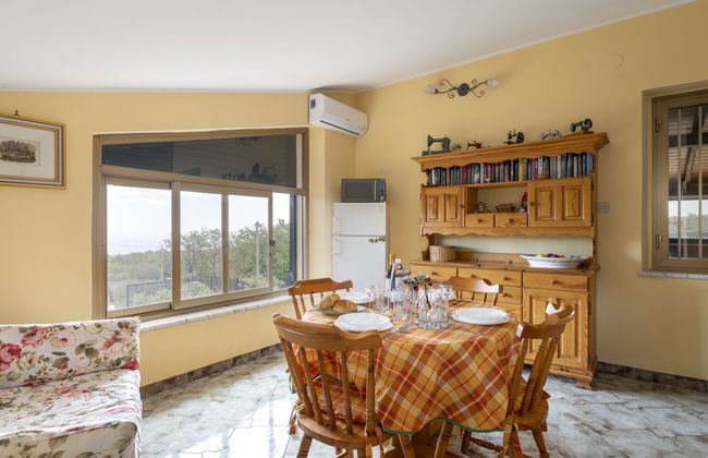 Apartamento de 2 quartos em Piedimonte Etneo com piscina e jardim - Foto 13