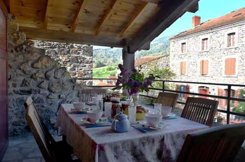 Foto 3 - Casa con 2 camere da letto a Blassac con giardino e terrazza