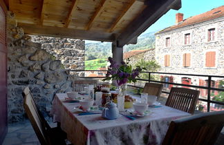 Photo 3 - Maison de 2 chambres à Blassac avec jardin et terrasse