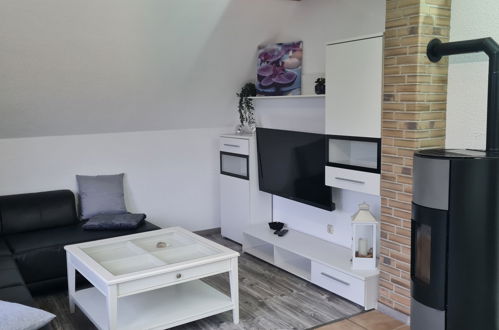 Foto 6 - Apartamento de 2 quartos em Frankenau com terraço e vista para a montanha