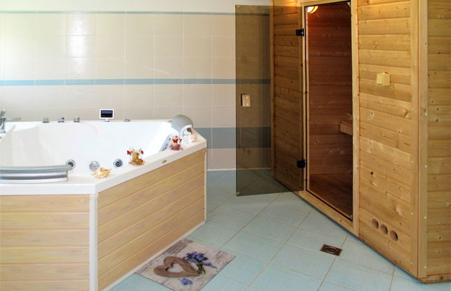 Casa de 7 quartos em Mistrovice com jardim e sauna - Foto 2