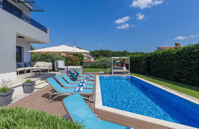 Casa de 5 quartos em Kaštelir-Labinci com piscina privada e jardim - Foto 25