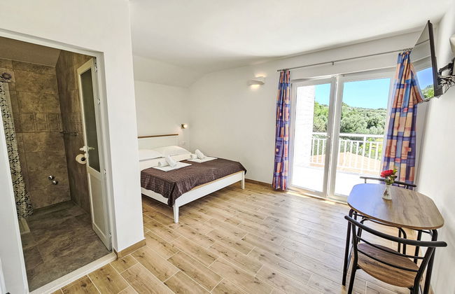 Apartamento de 2 quartos em Orebić com piscina e jardim - Foto 3