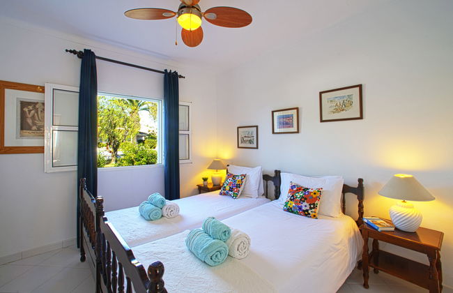 Casa de 4 quartos em Tavira com piscina e jardim - Foto 14