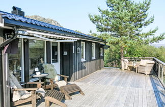 Photo 2 - Maison de 2 chambres à Fossdal avec jardin et terrasse