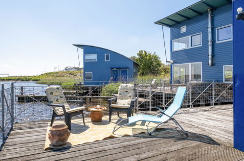 Photo 1 - Maison de 3 chambres à Anjum avec terrasse et vues à la mer